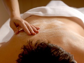 Massage du dos pour à améliorer la posture et le maintien